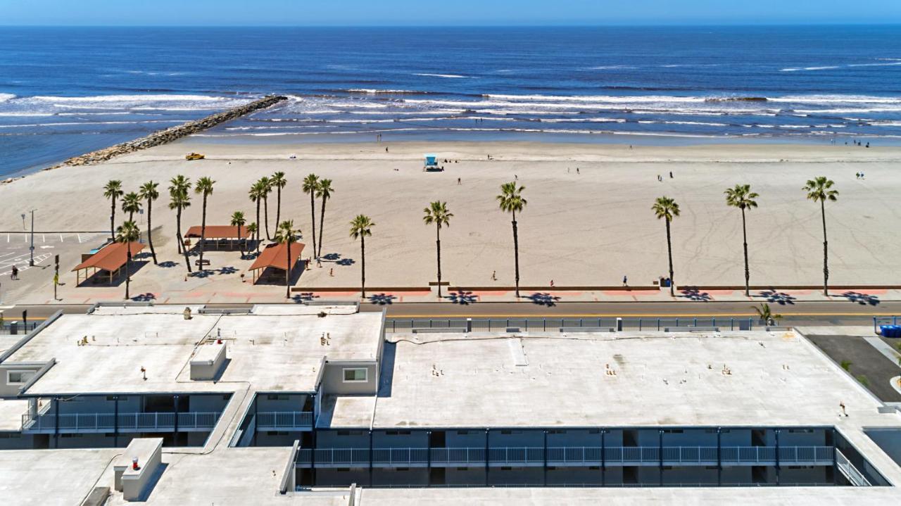313B Steps From The Sand At Harbor Beach - Free Wifi Oceanside Esterno foto